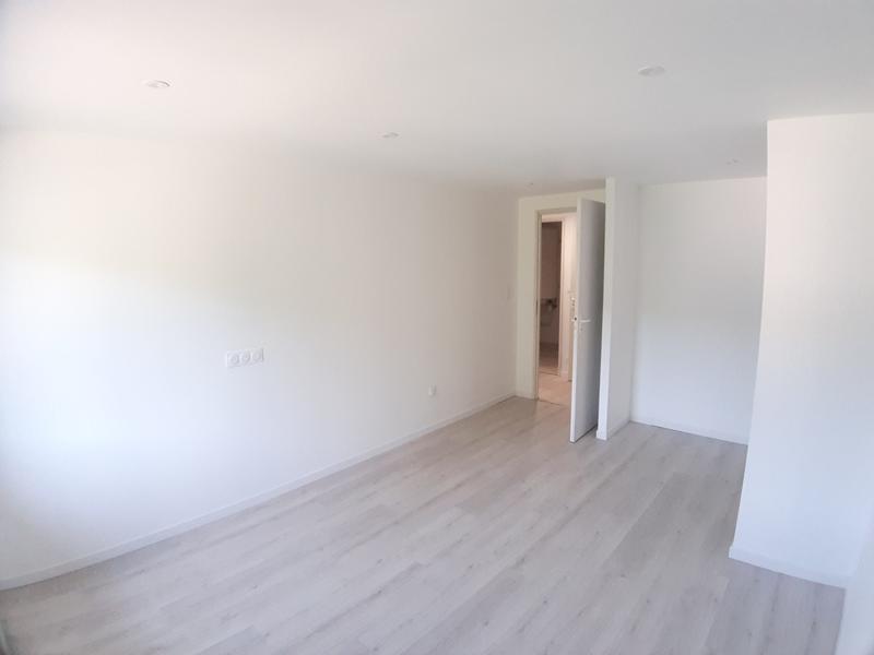 Appartement - 79 m² - 2 pièces