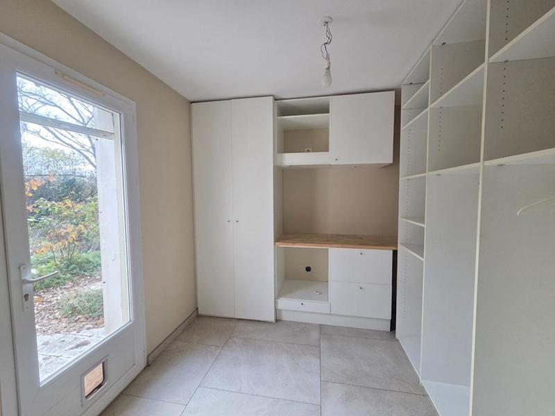 Maison - 235 m² - 6 pièces