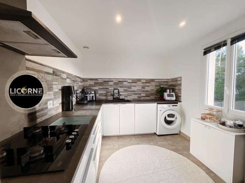 Appartement - 79 m² - 4 pièces