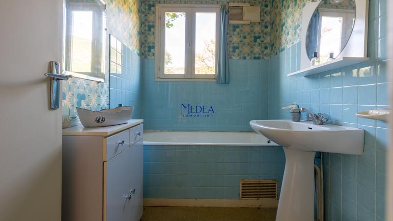 Maison - 94 m² - 4 pièces