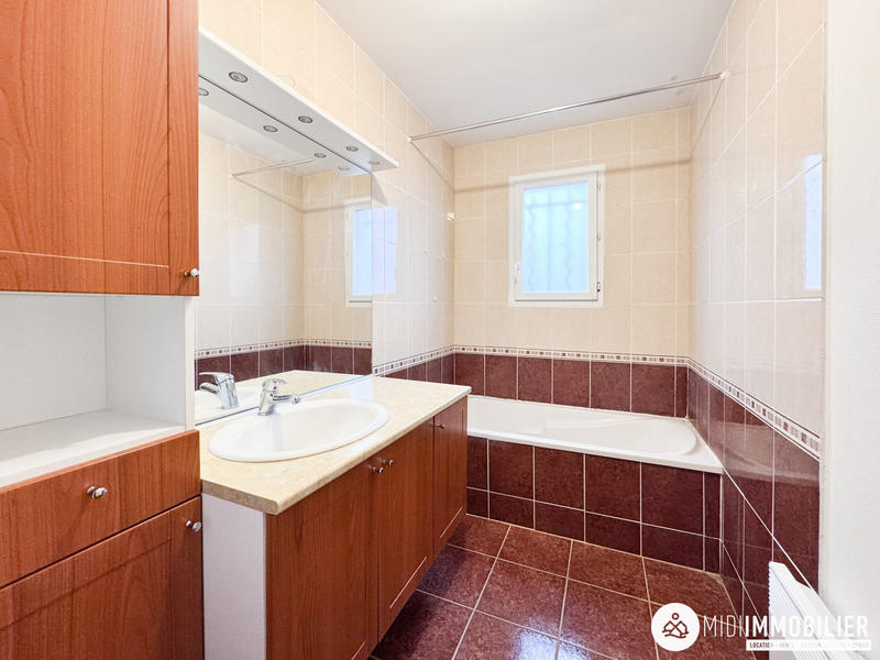 Maison - 92 m² - 4 pièces