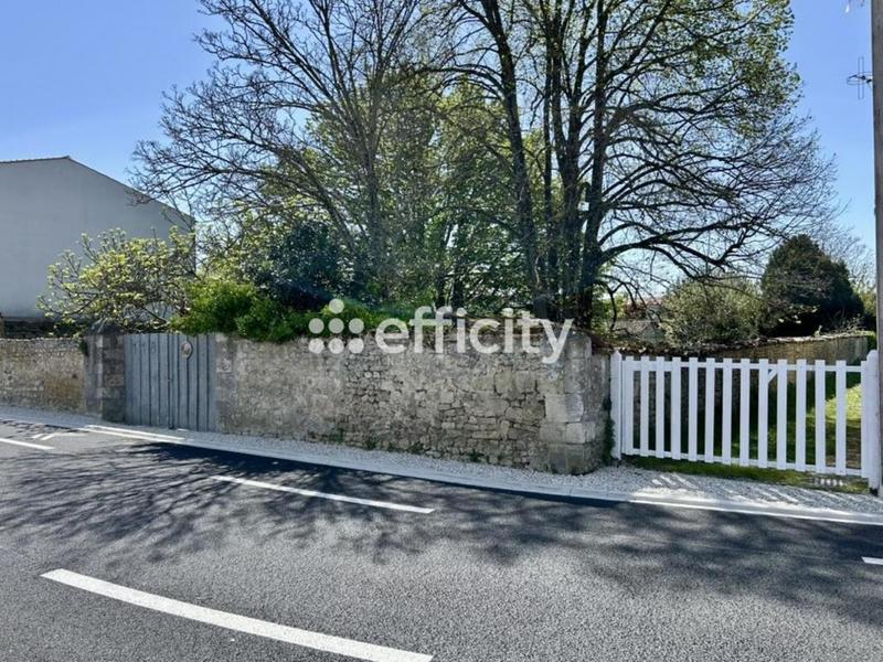 Maison - 215 m² - 9 pièces