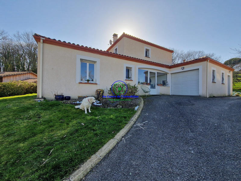 Villa - 164 m² - 8 pièces