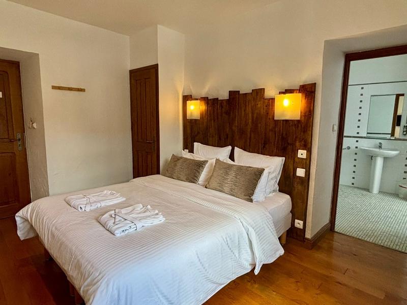 Maison - 394 m² - 9 pièces