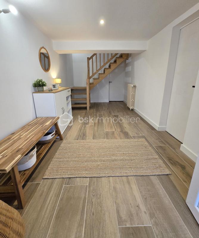 Maison - 95 m² - 5 pièces