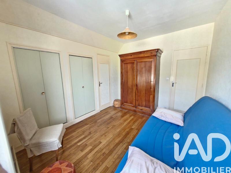 Maison - 137 m² - 7 pièces