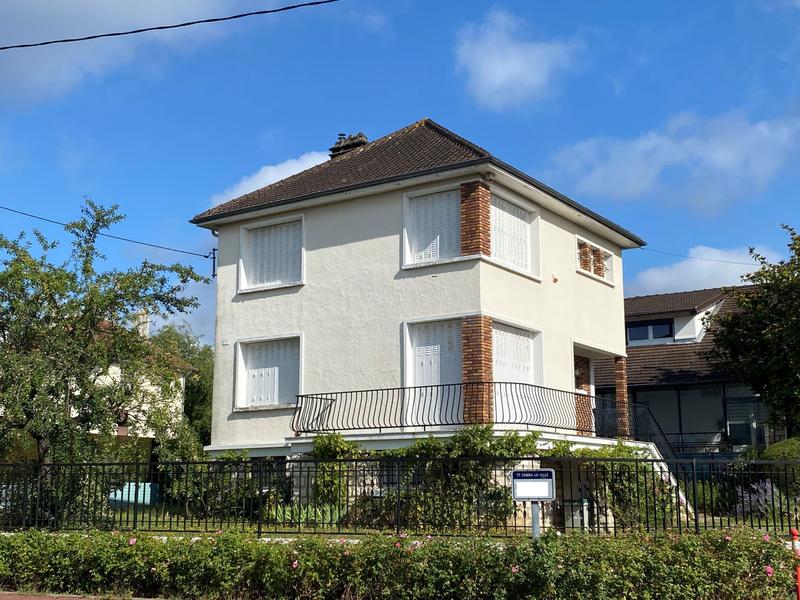 Maison - 101 m² - 5 pièces