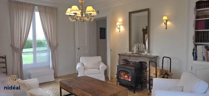 Maison - 283 m² - 12 pièces