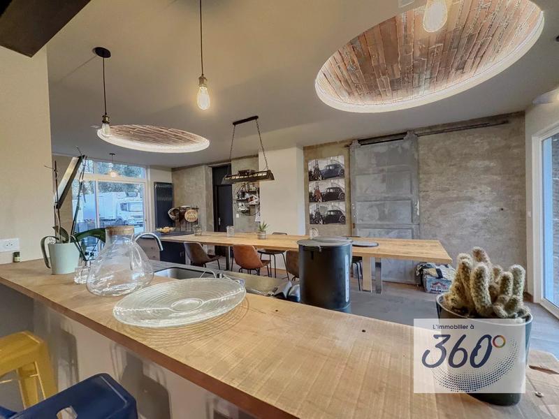 Maison - 148 m² - 4 pièces