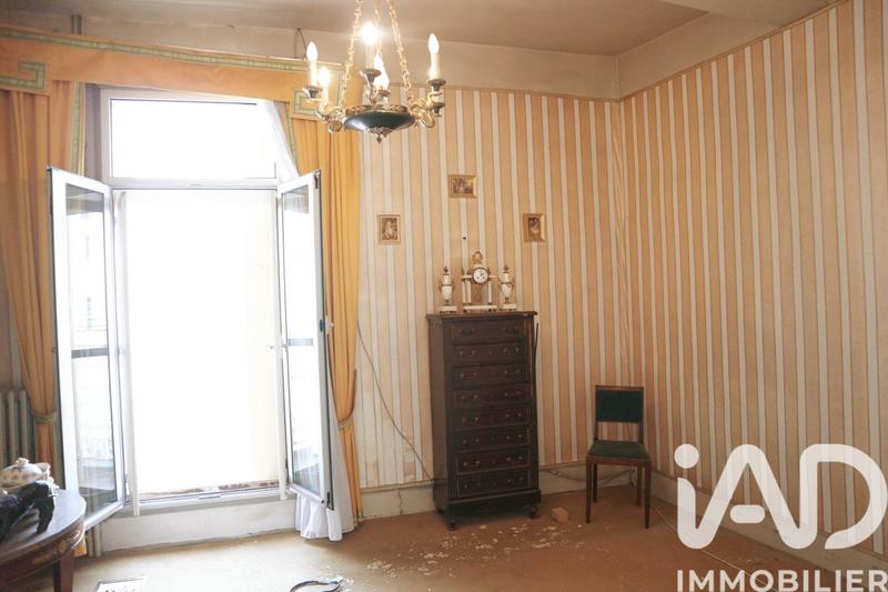 Maison - 215 m² - 8 pièces