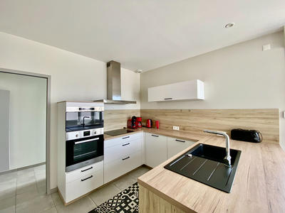 Maison - 85 m² - 3 pièces