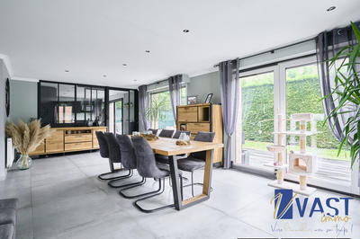 Maison - 127 m² - 5 pièces