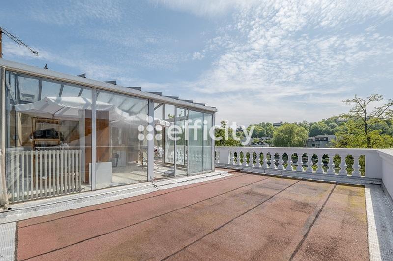 Maison - 179 m² - 6 pièces