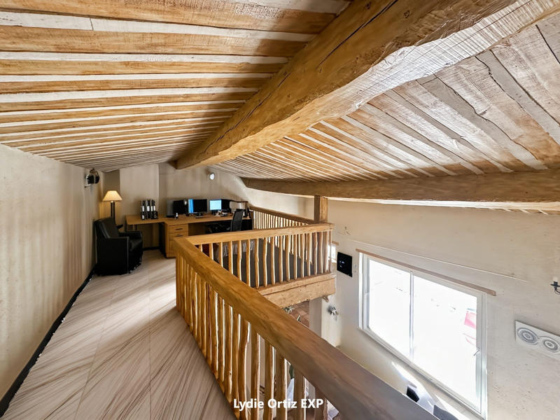 Villa - 285 m² - 8 pièces