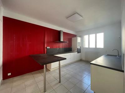 Appartement - 88 m² - 3 pièces