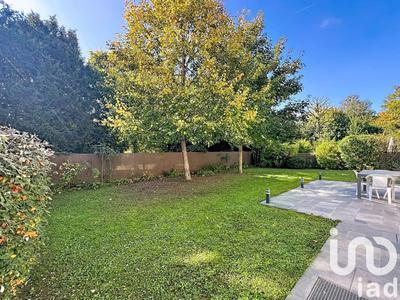 Maison - 167 m² - 8 pièces