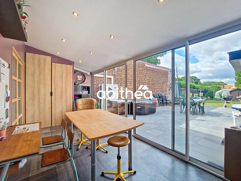 Maison - 162 m² - 6 pièces