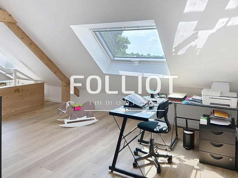 Maison - 141 m² - 7 pièces