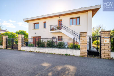 Maison - 82 m² - 5 pièces