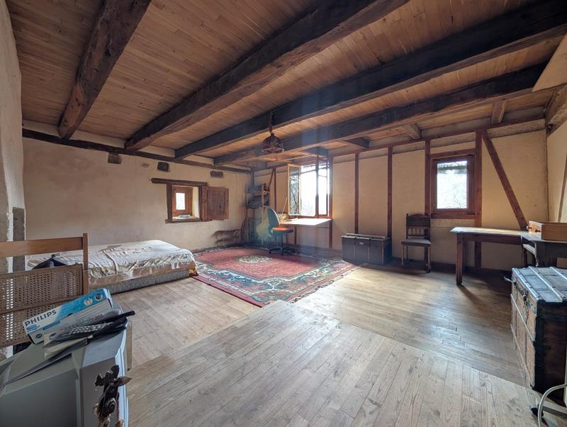 Maison - 200 m² - 5 pièces