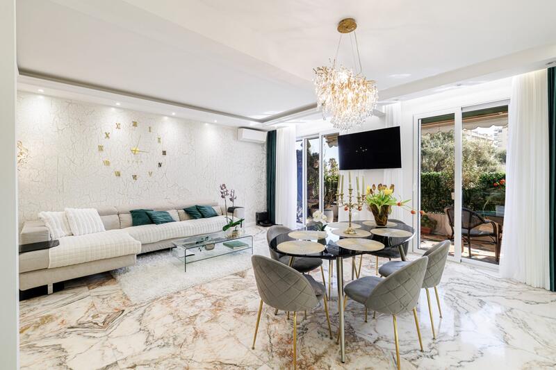 Appartement - 108 m² - 4 pièces