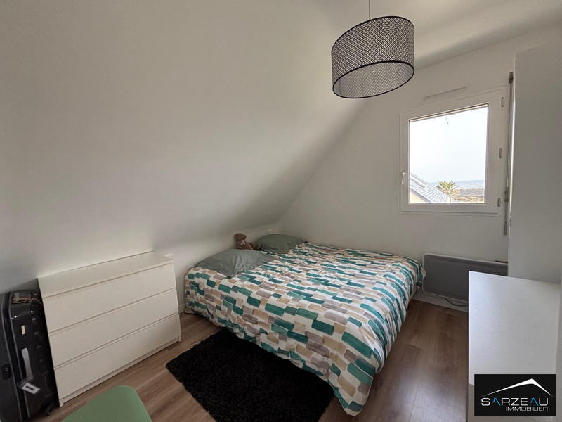 Maison - 212 m² - 10 pièces