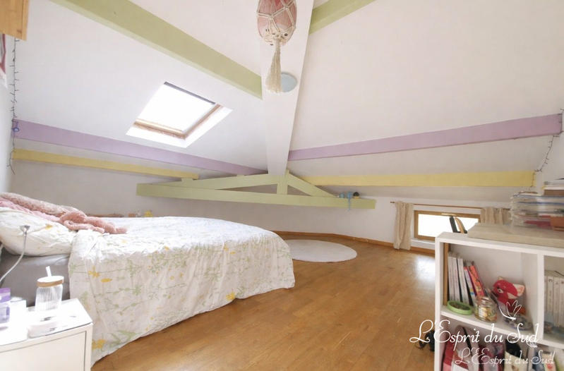 Maison ancienne - 202 m² - 6 pièces