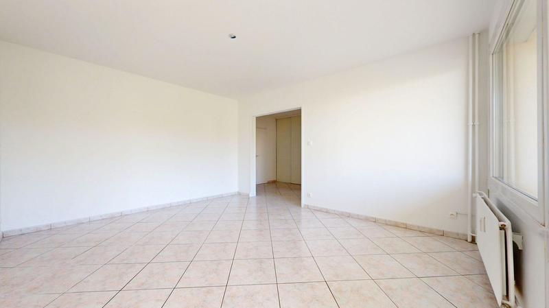 Appartement - 77 m² - 3 pièces