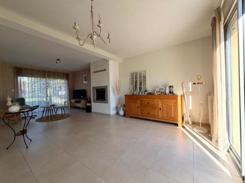 Maison - 106 m² - 5 pièces