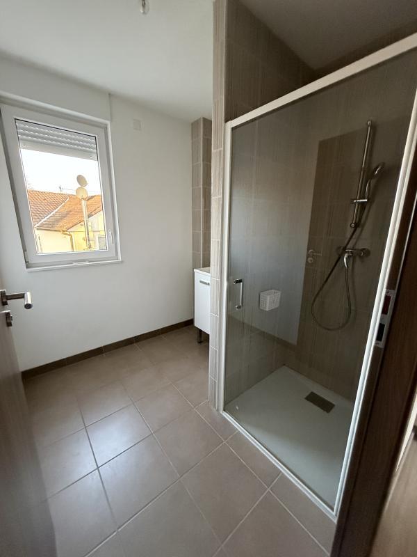 Maison - 102 m² - 4 pièces