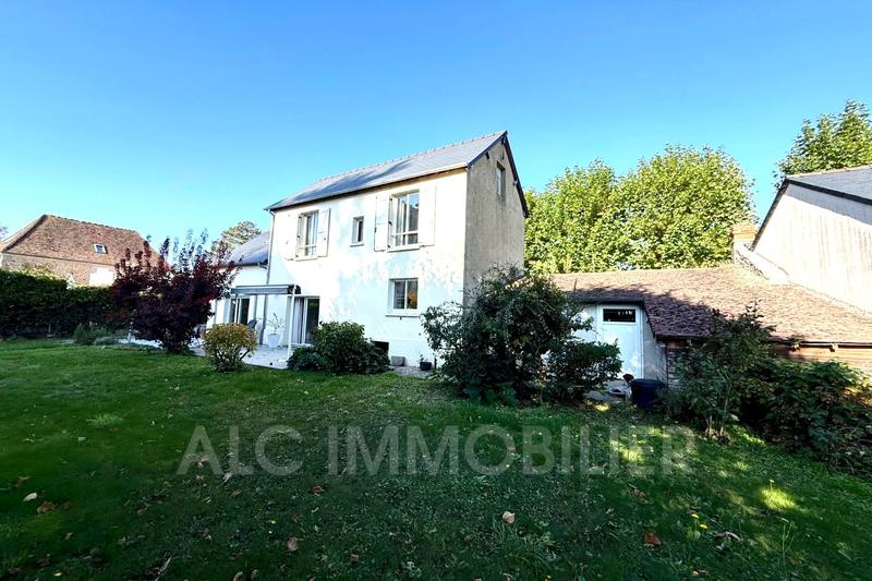 Maison - 102 m² - 4 pièces