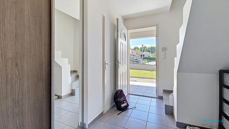 Maison - 87 m² - 5 pièces