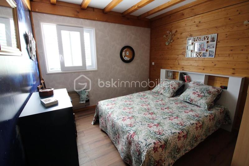 Villa - 137 m² - 7 pièces