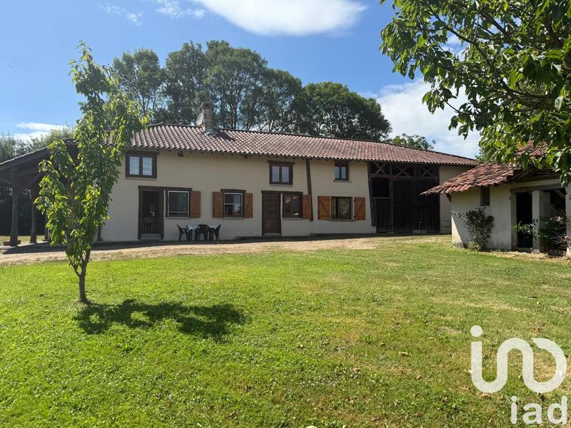 Maison - 208 m² - 5 pièces