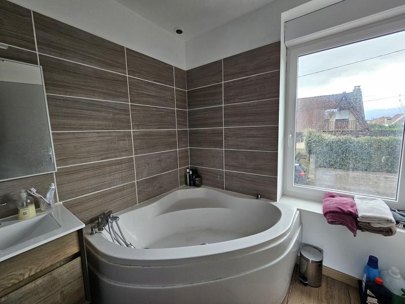 Maison - 76 m² - 3 pièces