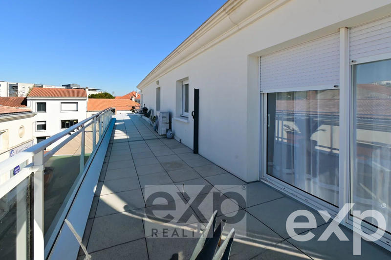 Appartement - 85 m² - 3 pièces