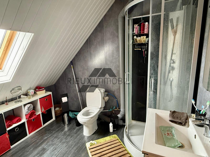 Propriété - 100 m² - 6 pièces