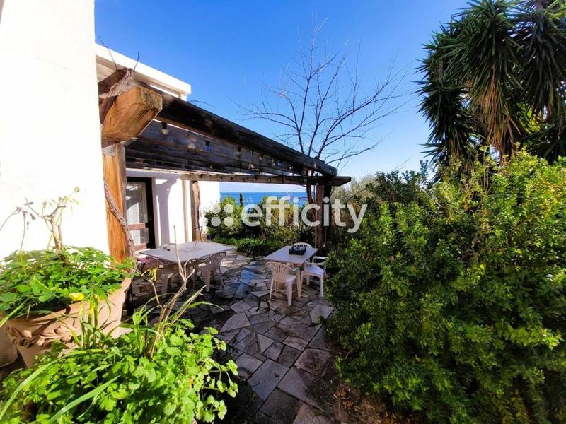 Maison - 170 m² - 7 pièces