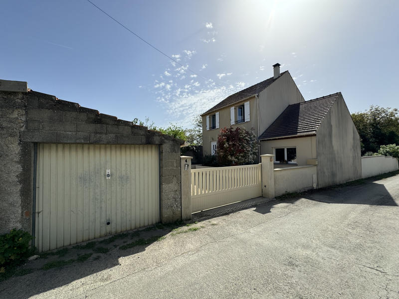 Maison - 133 m² - 6 pièces