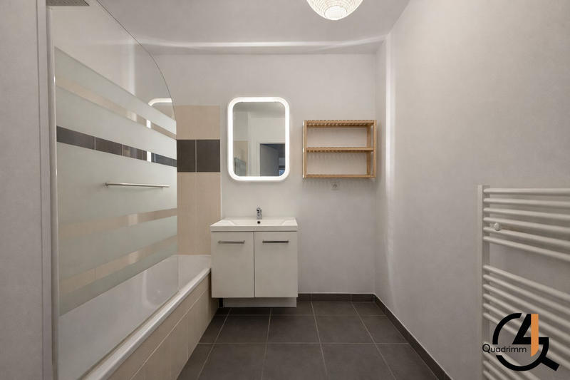 Appartement - 66 m² - 3 pièces