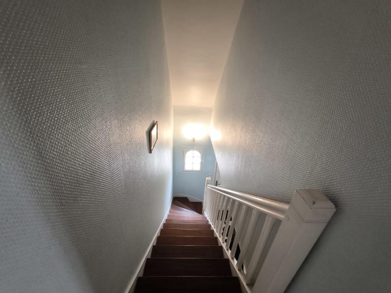 Maison - 98 m² - 5 pièces