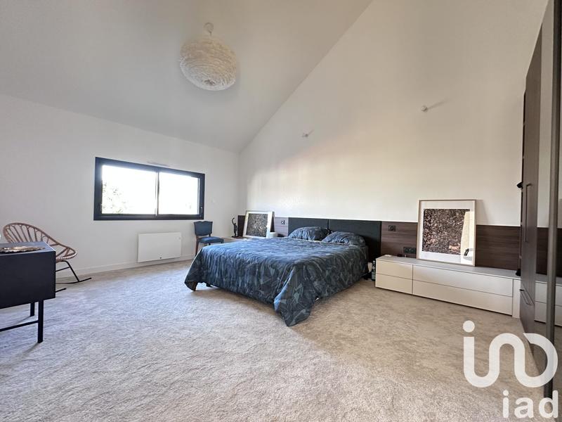 Loft - 140 m² - 5 pièces