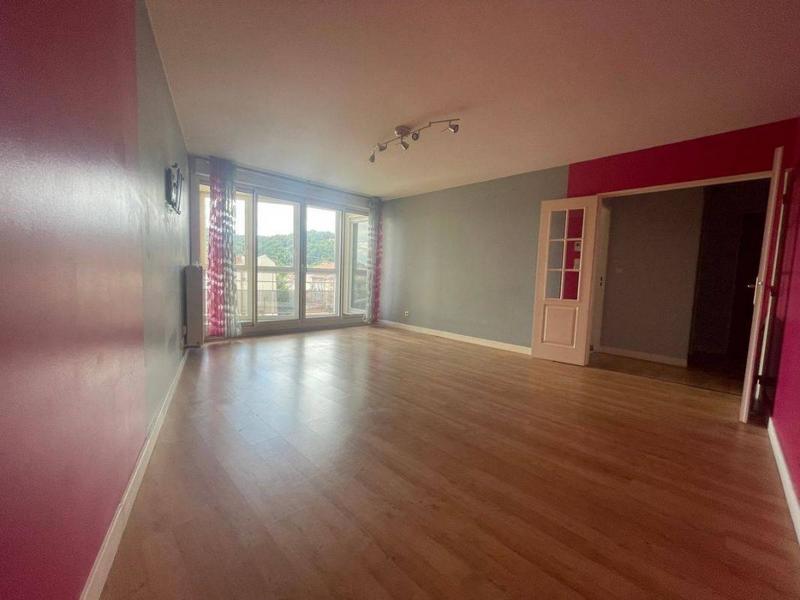 Appartement - 87 m² - 5 pièces