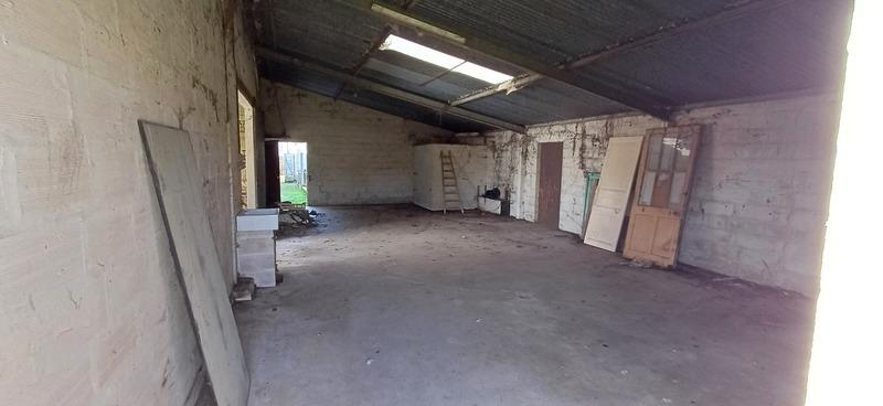 Grange - 200 m² - 2 pièces