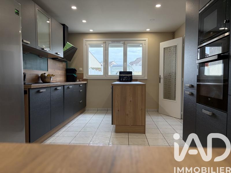 Maison - 141 m² - 5 pièces