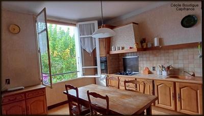 Maison - 121 m² - 6 pièces