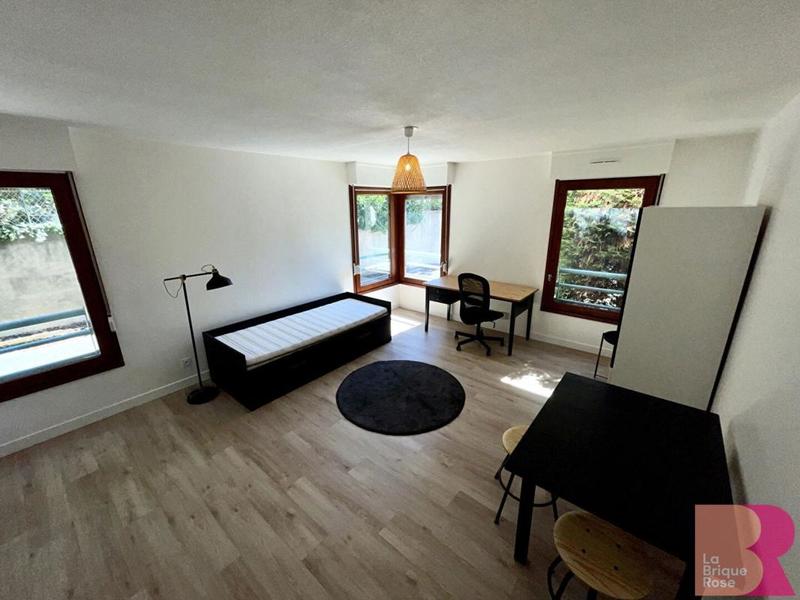 Studio - 28 m² - 1 pièce