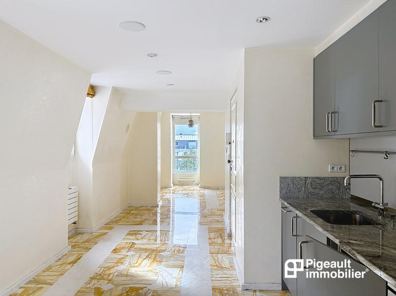 Appartement - 109 m² - 4 pièces