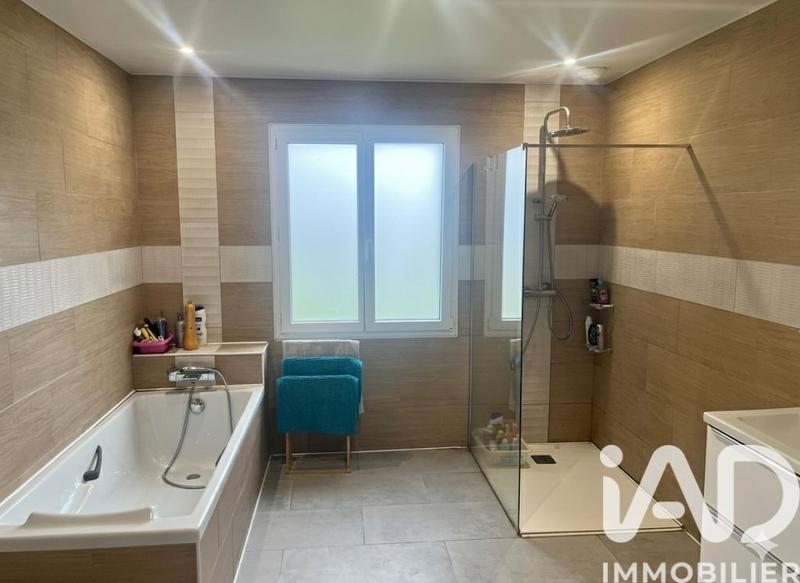 Maison - 157 m² - 6 pièces