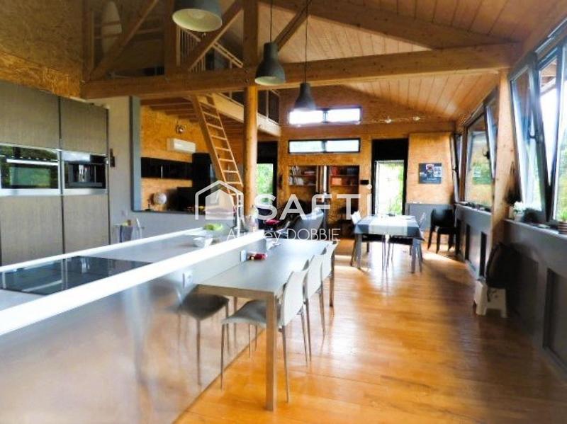 Maison - 130 m² - 4 pièces